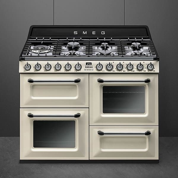 Smeg cookers with gas hob